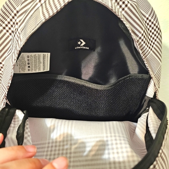 Converse Go 2 Patterned Check Backpack 24 Liter Capacity. - Picture 8 of 8